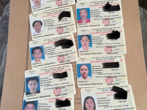 BẰNG LÁI CỦA HỌC VIÊN